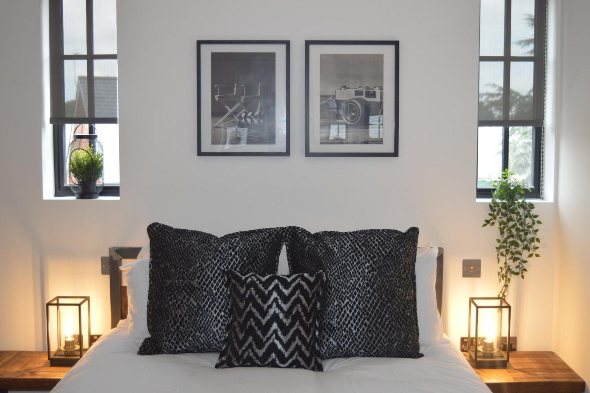 Booking Urban At Halstead Halstead  Dış mekan fotoğraf